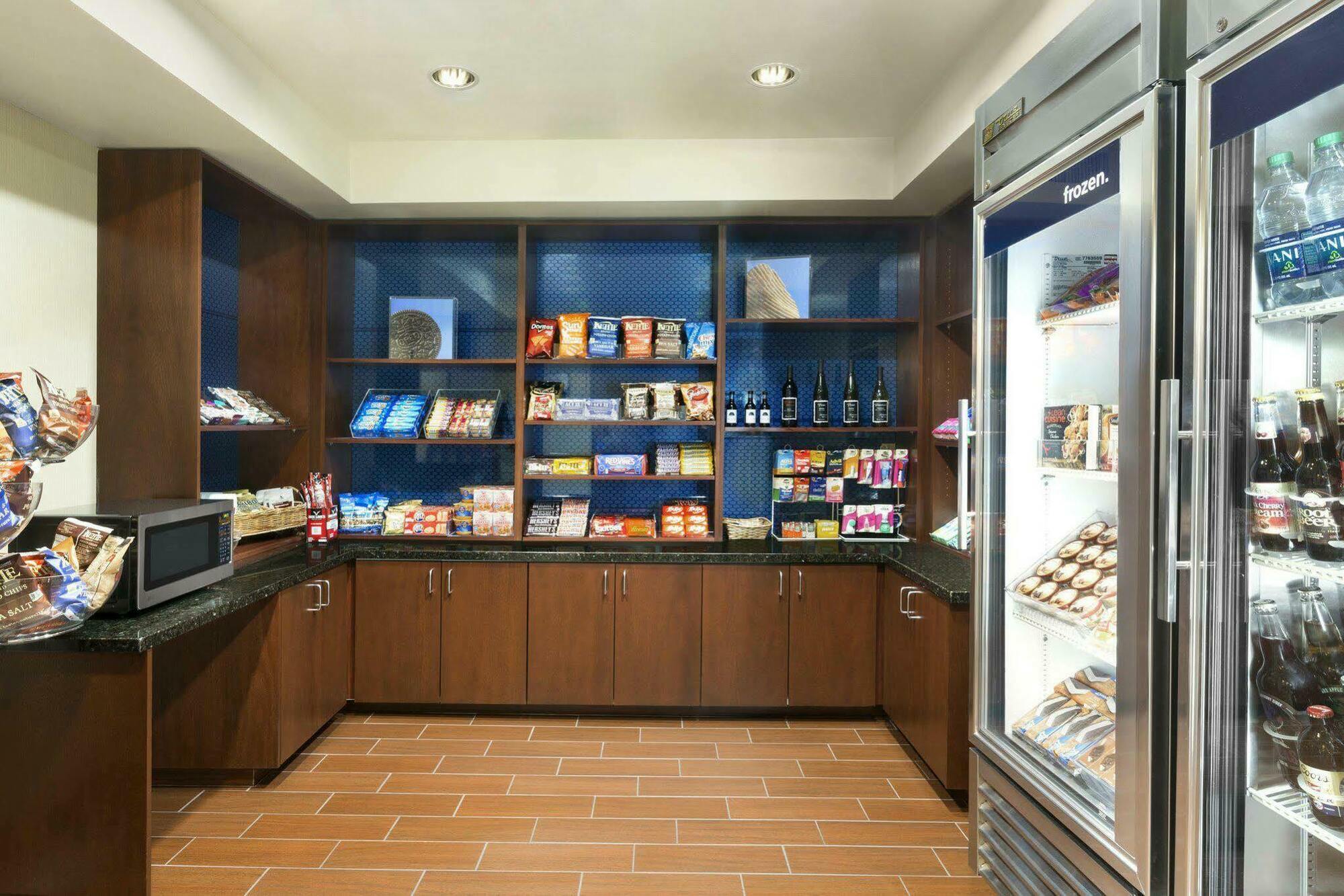 Residence Inn By Marriott Portland Airport At Cascade Station Екстериор снимка